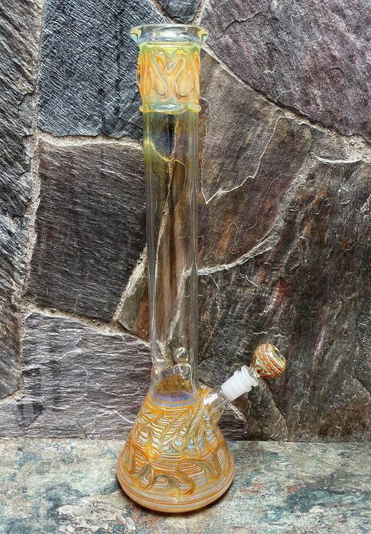 18" Elegant Design in Fumed Glass w/Beaker Bong Style & Ice Catchers - Caramel n' Creme