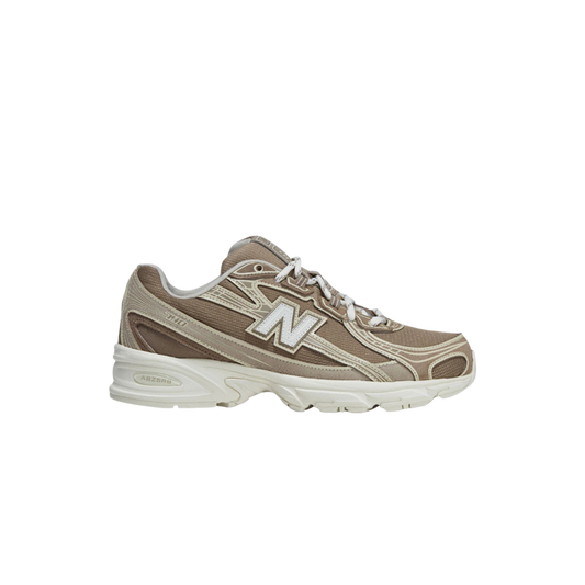 New Balance 740 - Mushroom / Driftwood
