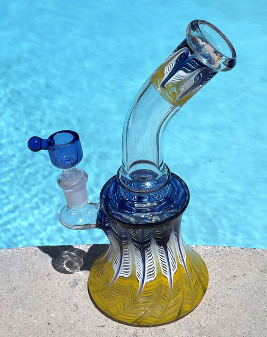 Beautiful Design Thick Glass 8.5" Rig 14mm Male Slide Bowl w/Screen built in