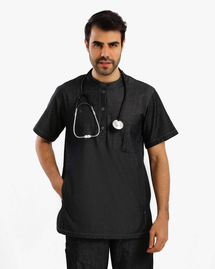 Medium / Black
